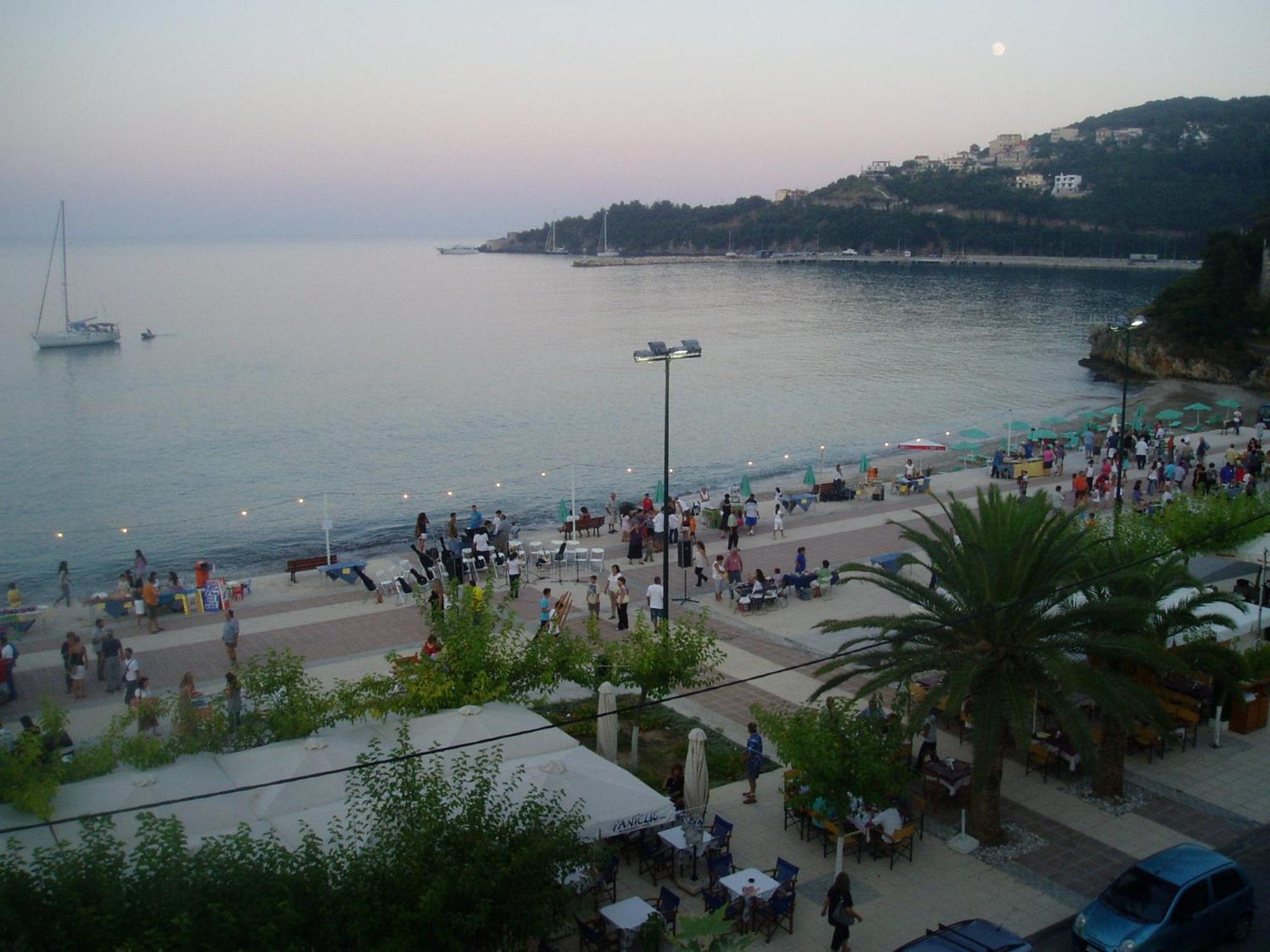 Pantelis Hotel Poros  Bagian luar foto